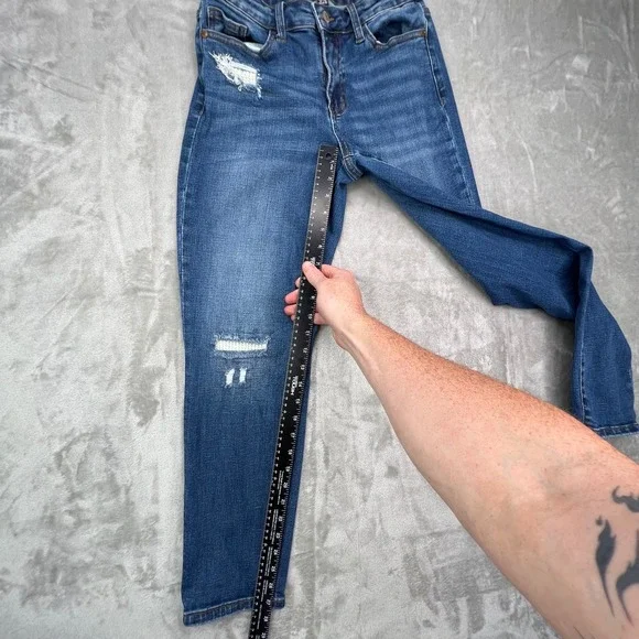 Judy Blue Jeans Womens‎ 26 Blue Boyfriend Fit Distress Patched Stretch Denim - Picture 8 of 15